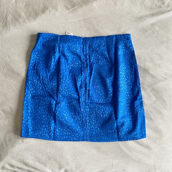 Only Satin Jacquard Mini Skirt in Bright Blue - Picture 7 of 15